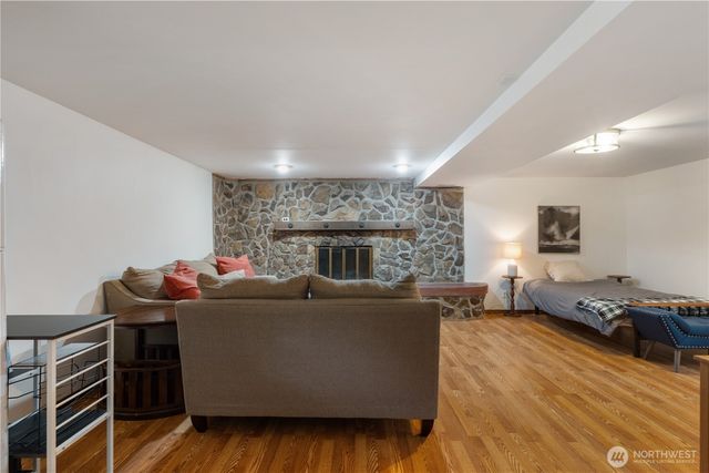 12011 SE 157th Place, Renton, WA 98058