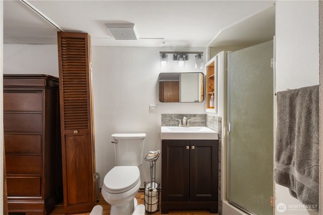 12011 SE 157th Place, Renton, WA 98058