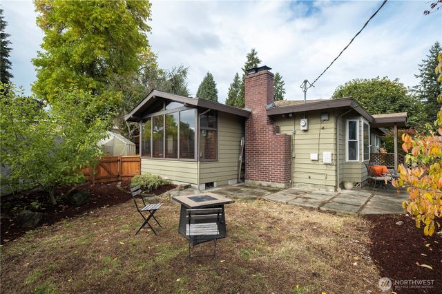 12011 SE 157th Place, Renton, WA 98058