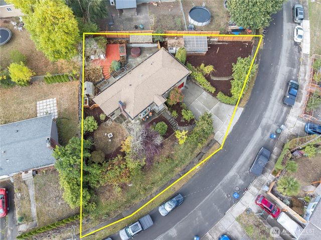 12011 SE 157th Place, Renton, WA 98058