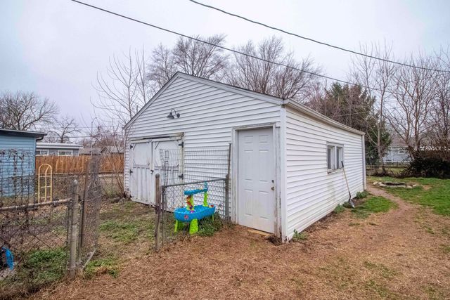 1521 W Hamilton Street, Springfield, MO 65802