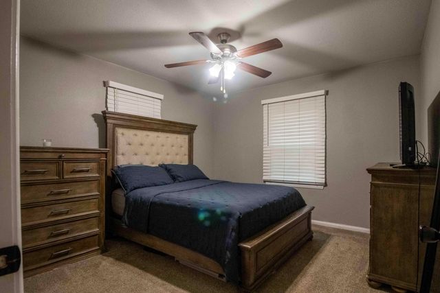 1521 W Hamilton Street, Springfield, MO 65802