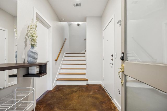 2404 Fairview Street C, Houston, TX 77006