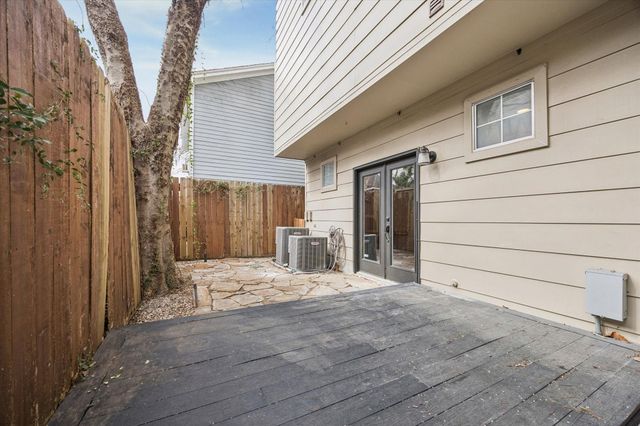 2404 Fairview Street C, Houston, TX 77006