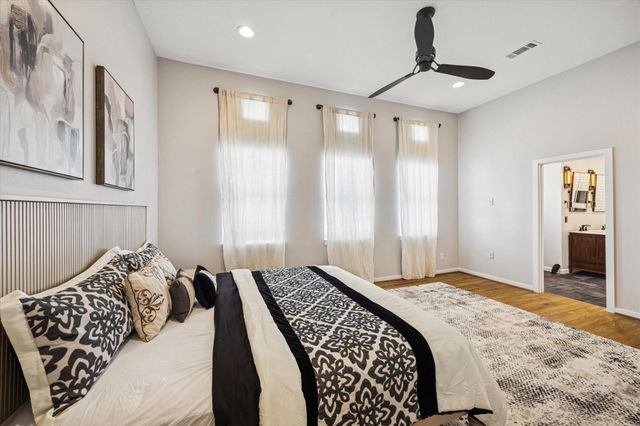 2404 Fairview Street C, Houston, TX 77006