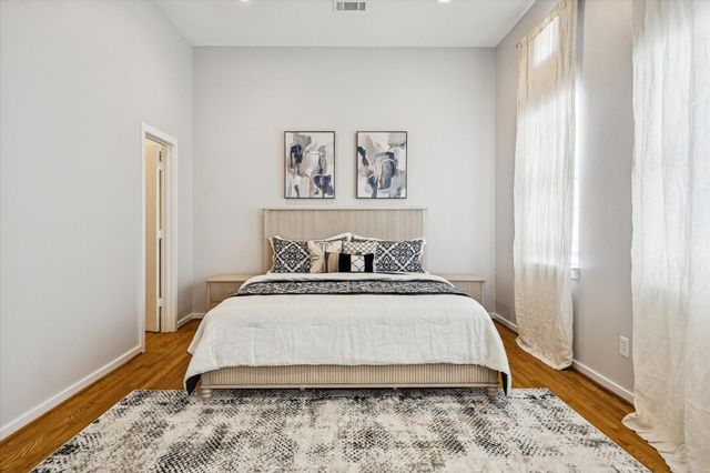 2404 Fairview Street C, Houston, TX 77006