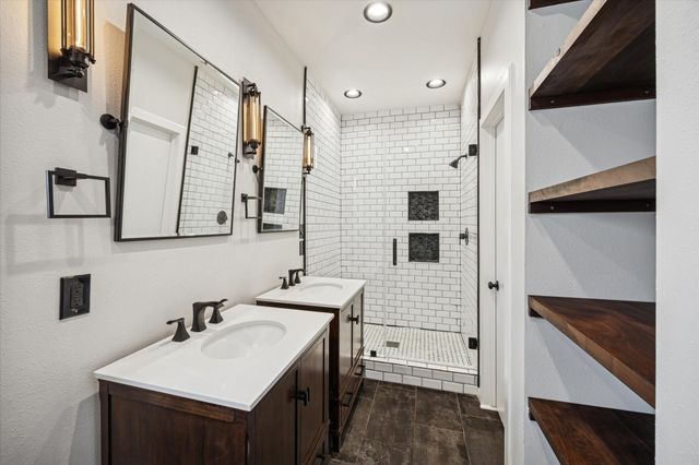 2404 Fairview Street C, Houston, TX 77006