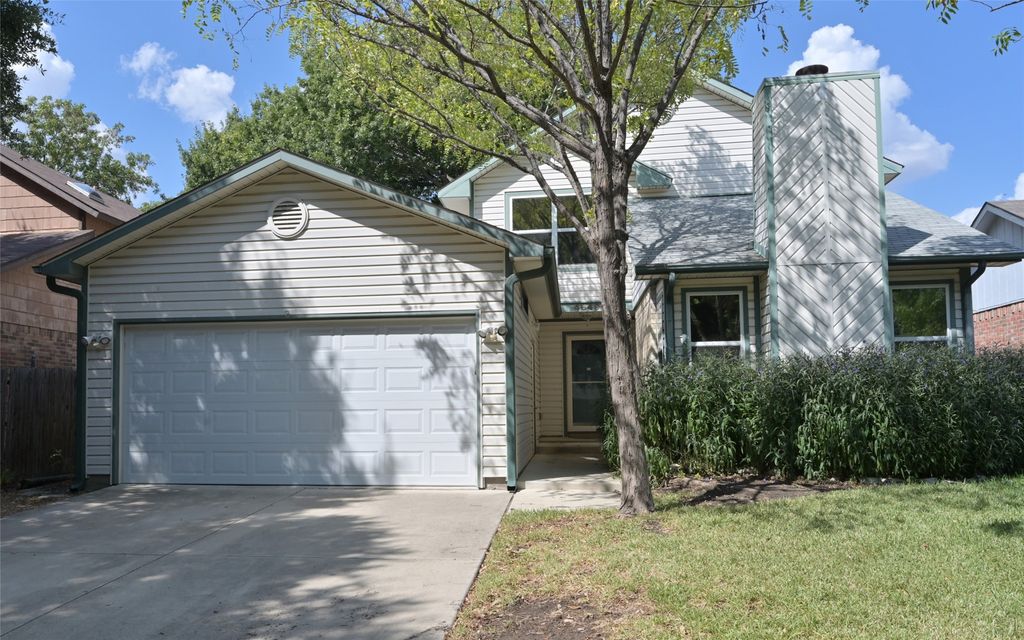 4649 Misty Ridge Drive, Fort Worth, TX 76137 — exterior