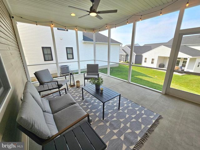 1855 EMERALD WAY, Mount Joy, PA 17552