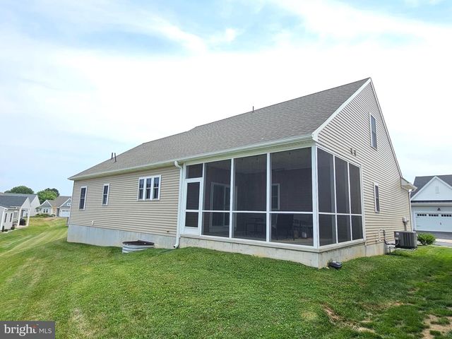 1855 EMERALD WAY, Mount Joy, PA 17552