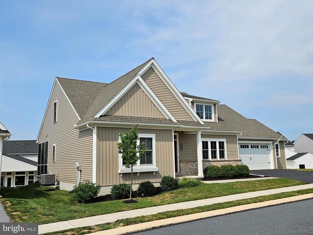1855 EMERALD WAY, Mount Joy, PA 17552