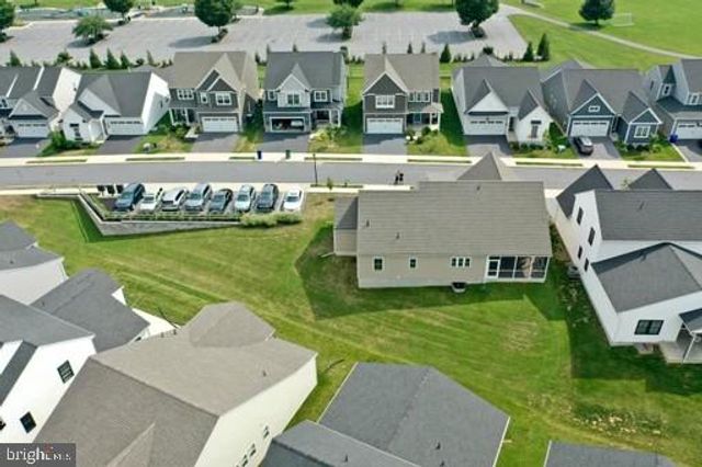 1855 EMERALD WAY, Mount Joy, PA 17552