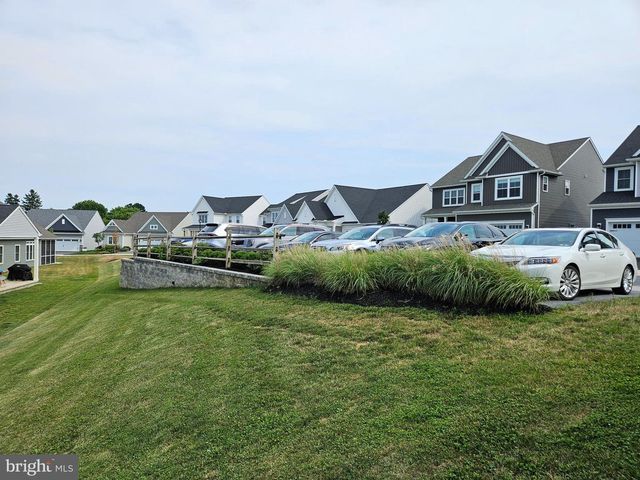 1855 EMERALD WAY, Mount Joy, PA 17552