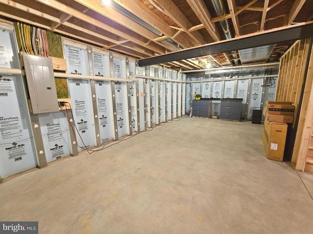 1855 EMERALD WAY, Mount Joy, PA 17552