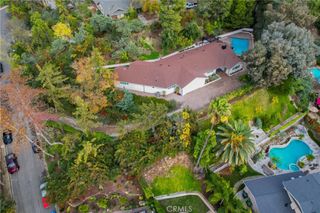 4732 Del Moreno Drive, Woodland Hills, CA 91364