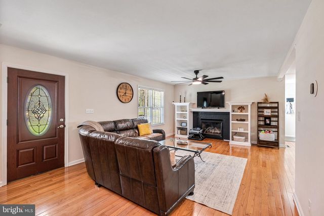 425 DORSET DR, Ruther Glen, VA 22546
