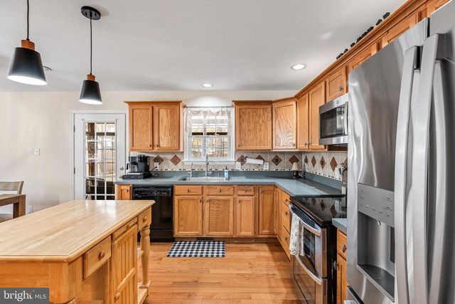 425 DORSET DR, Ruther Glen, VA 22546