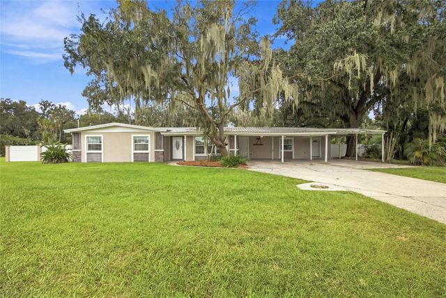 5106 THONOTOSASSA ROAD, Plant City, FL 33565