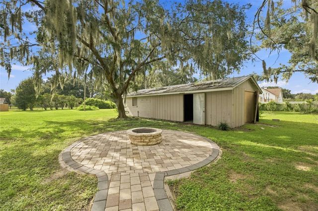 5106 THONOTOSASSA ROAD, Plant City, FL 33565