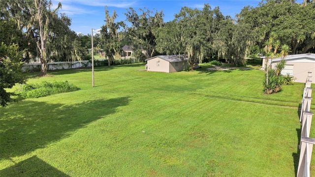 5106 THONOTOSASSA ROAD, Plant City, FL 33565