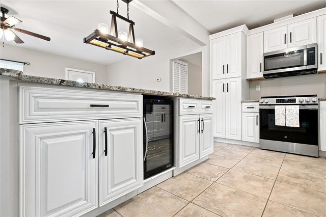 5106 THONOTOSASSA ROAD, Plant City, FL 33565