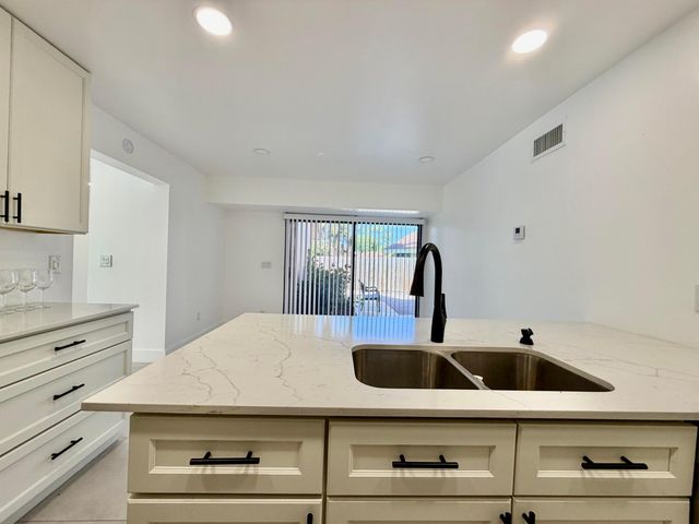 7657 Sierra Terrace W, Boca Raton, FL 33433