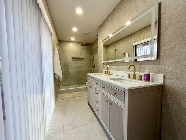 7657 Sierra Terrace W, Boca Raton, FL 33433