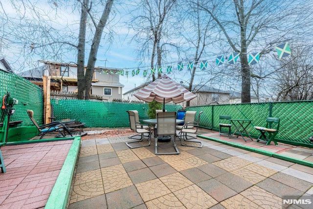 102 Treacy Avenue, Newark, NJ 07108