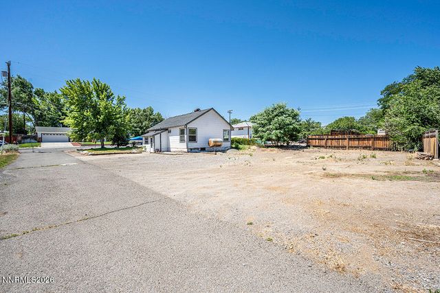 1295 Feather Way, Reno, NV 89509