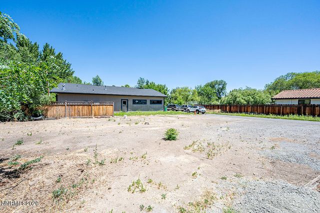 1295 Feather Way, Reno, NV 89509