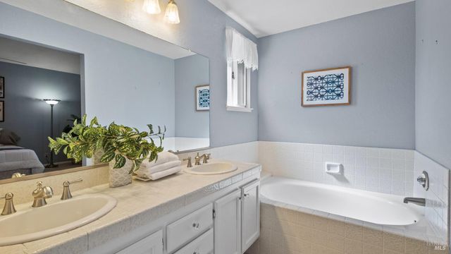 2920 Willow Ct, Fairfield, CA 94533