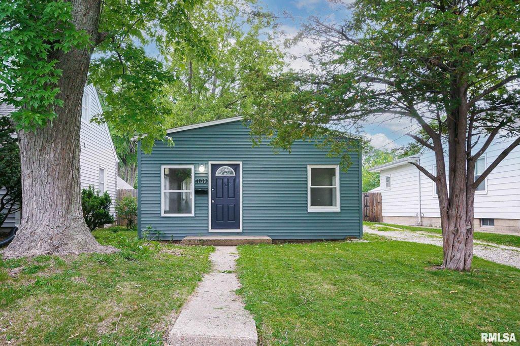 4013 N COLUMBUS Avenue, Peoria, IL 61603