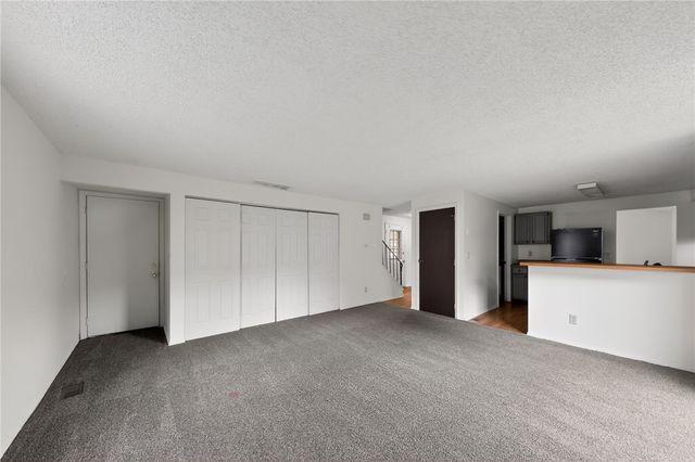 2294 Cross Village Drive, Miami Twp, OH 45342