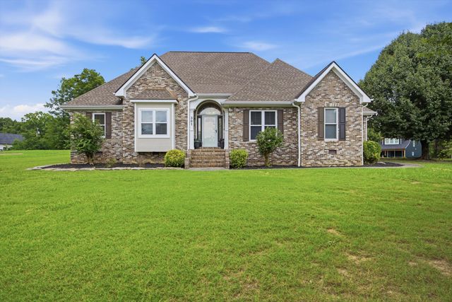 301 Dogwood Lane, Fort Oglethorpe, GA 30742