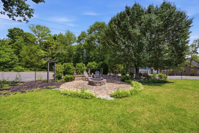 301 Dogwood Lane, Fort Oglethorpe, GA 30742