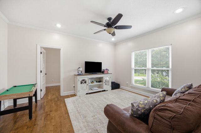 301 Dogwood Lane, Fort Oglethorpe, GA 30742