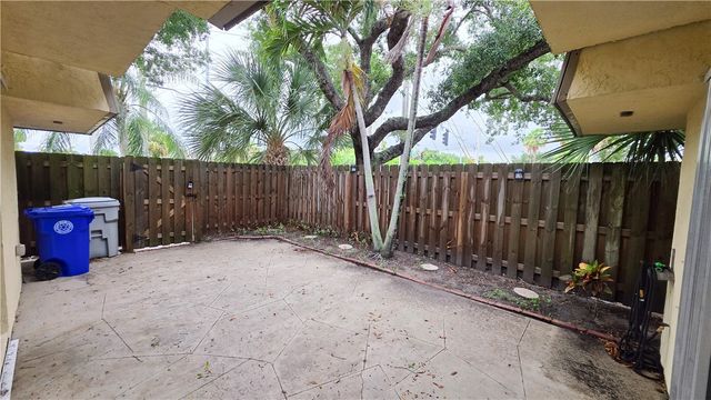 1170 6th Avenue 2A, Vero Beach, FL 32960