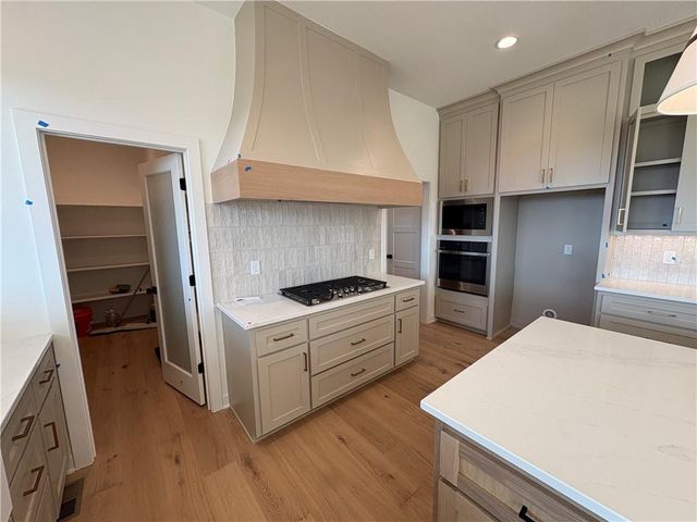 11420 Rye Drive, Kearney, MO 64060