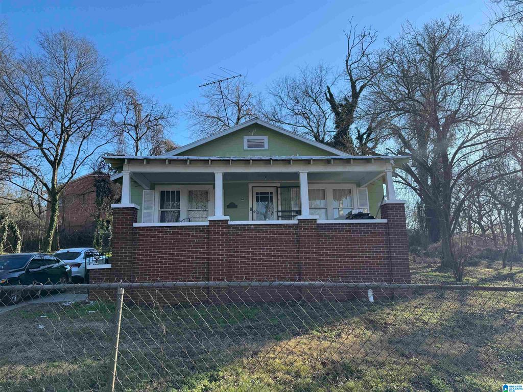 3515 CARVER AVENUE SW, Birmingham, AL 35221