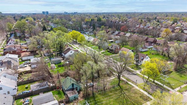 7540 Asbury Park, Detroit, MI 48228