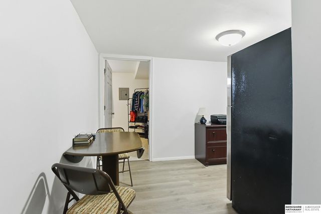 7634 Maple Street, Omaha, NE 68134