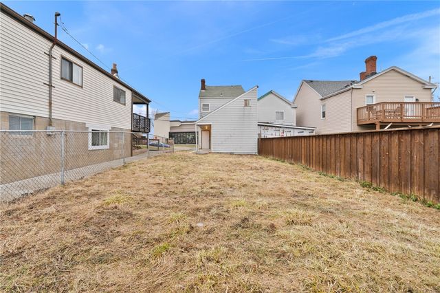 1946 Arlington Ave, Arlington, PA 15210