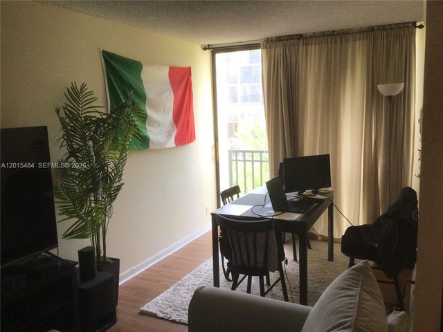 17021 N Bay Rd 625, Sunny Isles Beach, FL 33160