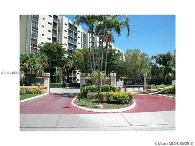 17021 N Bay Rd 625, Sunny Isles Beach, FL 33160