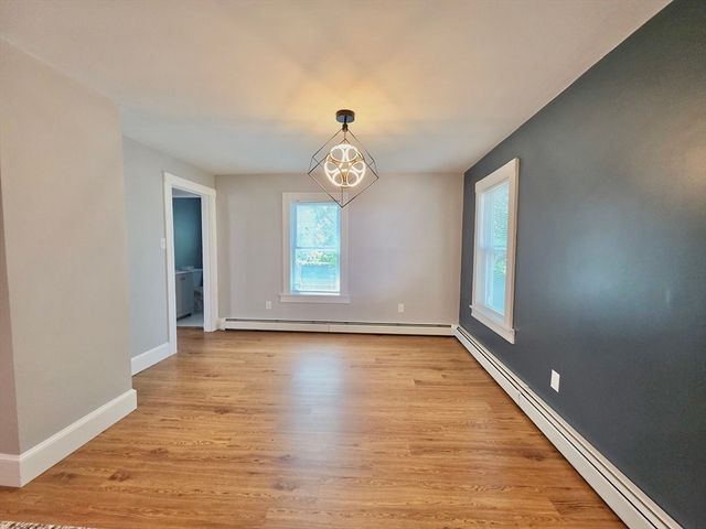 5 Greystone Ave 5, North Providence, RI 02911