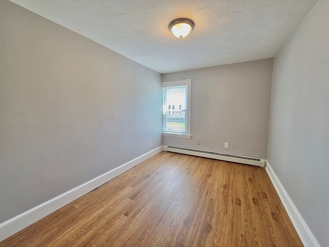 5 Greystone Ave 5, North Providence, RI 02911
