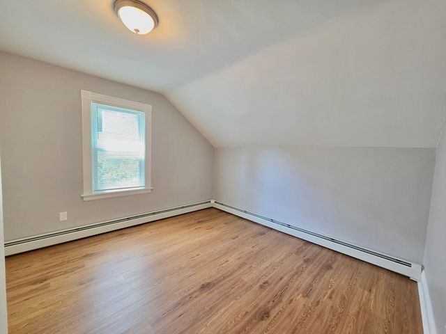 5 Greystone Ave 5, North Providence, RI 02911