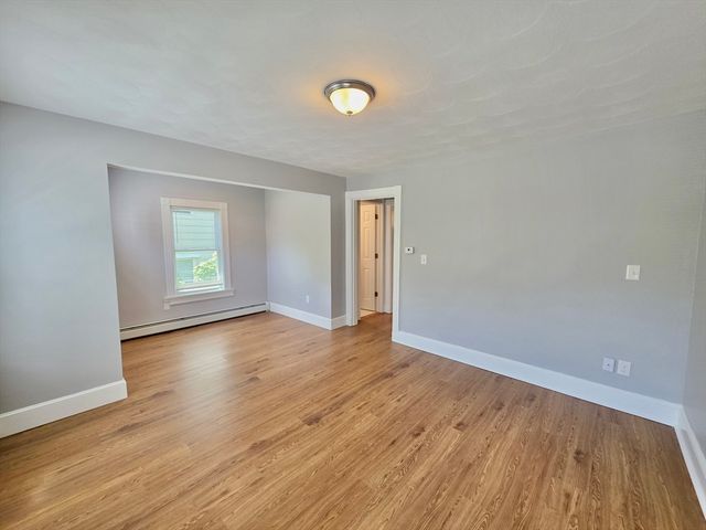 5 Greystone Ave 5, North Providence, RI 02911