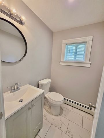 5 Greystone Ave 5, North Providence, RI 02911
