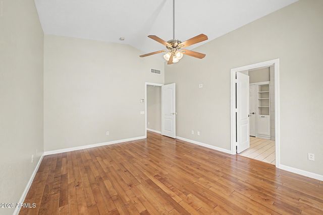 558 W BLUEFIELD Avenue, Phoenix, AZ 85023